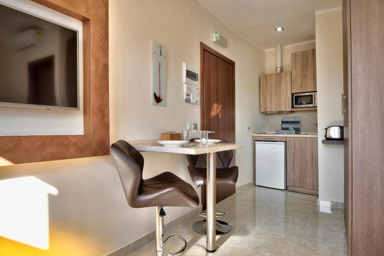 Central Suites St. Julian'S Eksteriør bilde