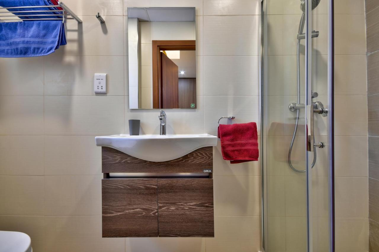 Central Suites St. Julian'S Eksteriør bilde